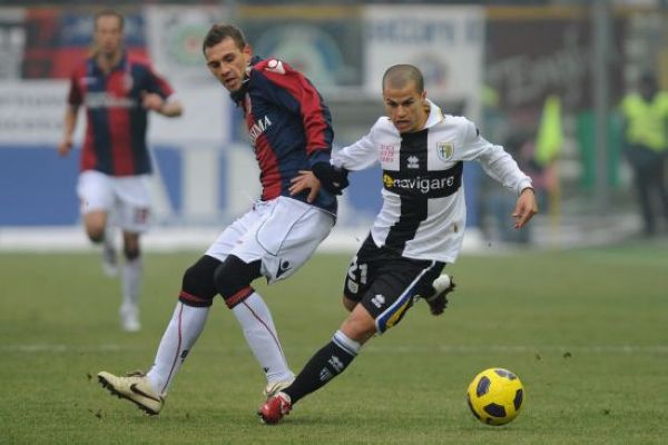  意甲老牌劲旅惊险保级成功  