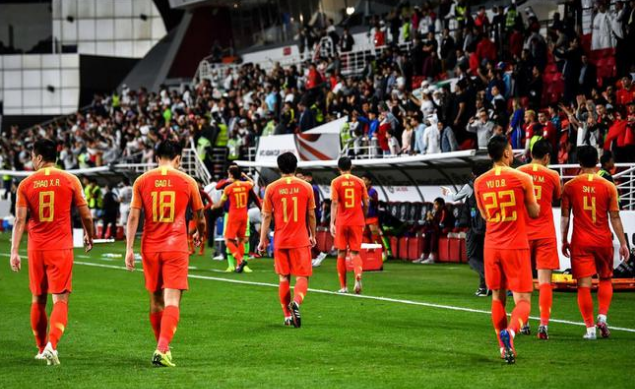  英超亚洲球员集体爆发闪耀  