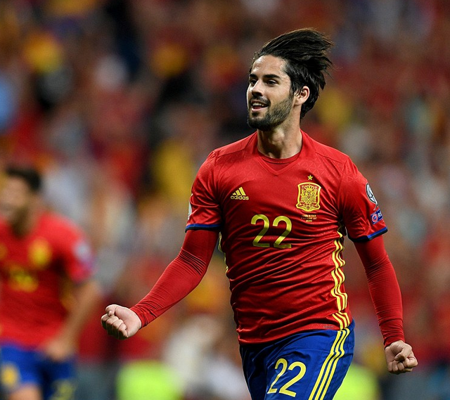  鲍恩世界波破门西汉姆联主场力克热刺争四